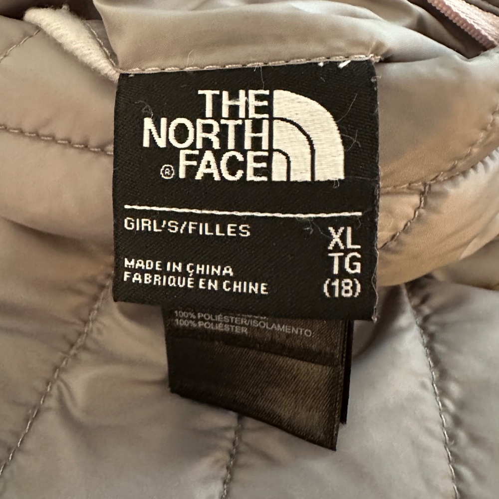 Reversible winter jacket - Picture 4 of 9
